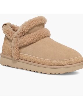 UGG® Classic Ultra Mini Spillseam Genuine